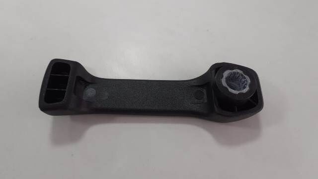 83640-43000Aq - Mıtsubıshı L300- Minibüs- 88/09; Orta Kapı İç Açma Kolu Siyah