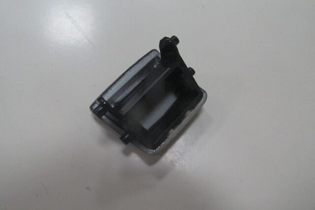 Mercedes C Class- W205- 14/20; Sunroof Düğme Kapağı Siyah - A0009008909BK