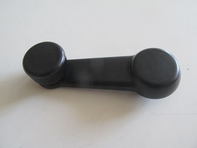 Daewoo Nexıa- 95/99; Ön/arka Cam Açma Kolu Sağ/sol Aynı (adet) (frezesi Metal) - 82630-33001