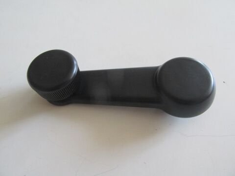 Daewoo Nexıa- 95/99; Ön/arka Cam Açma Kolu Sağ/sol Aynı (adet) (frezesi Metal) - 82630-33001