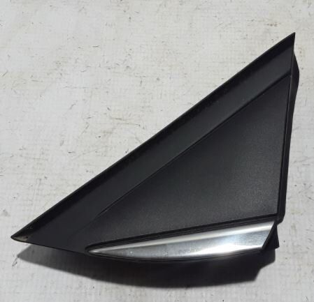 AYNA KENAR BAKALİTİ SOL KROM NIKELAJLI RENAULT MEGANE IV 15