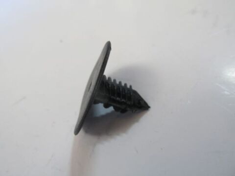 Unıversal Unıversal-; Çamurluk Davlumbaz Klipsi (renault/dacıa) - 7703077435