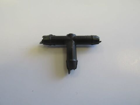 Unıversal Unıversal-; Su Fiskiye Hortumu Bağlantı Plastiği (t Tip)