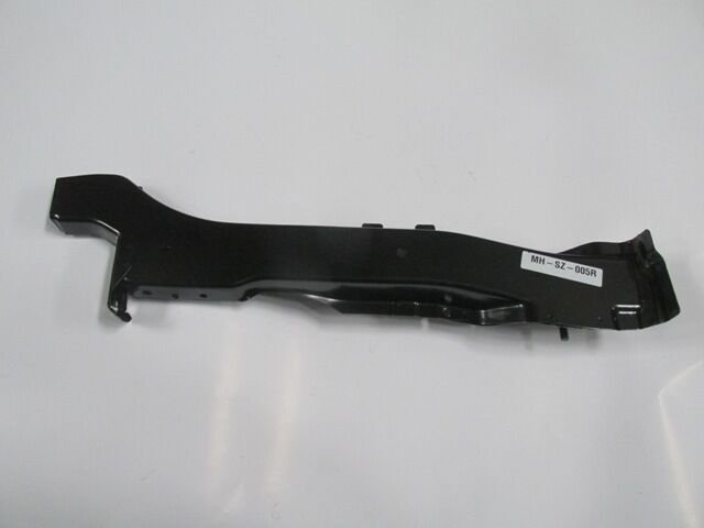 58110-63J00 - Suzukı Swıft- 05/11; Ön Panel Yan Parça Sağ (Tw)