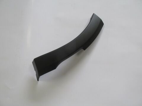 960162872R - DACIA SANDERO- 13/20; ÖN TAMPON DODİK PLASTİĞİ SAĞ KISA SİYAH