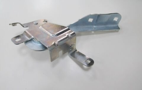654010257R - Renault Clıo- 4- Hb- 13/16; Kaput Menteşesi Sol (Eagle Body)