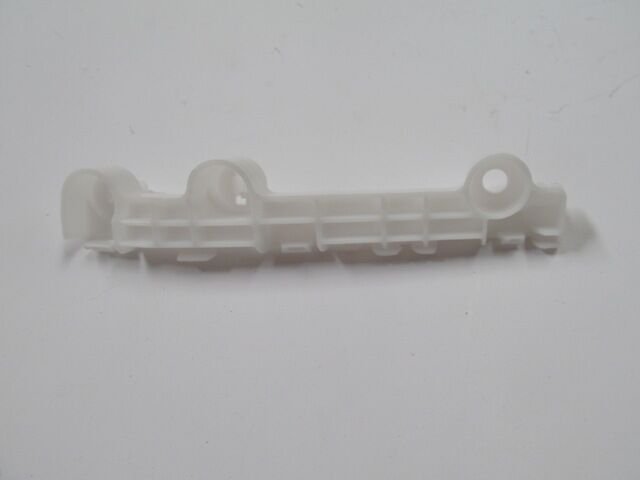 Mıtsubıshı L200- Pıck Up- 15/18; Ön Tampon Braketi Sol Plastik (tw) - 6400F775