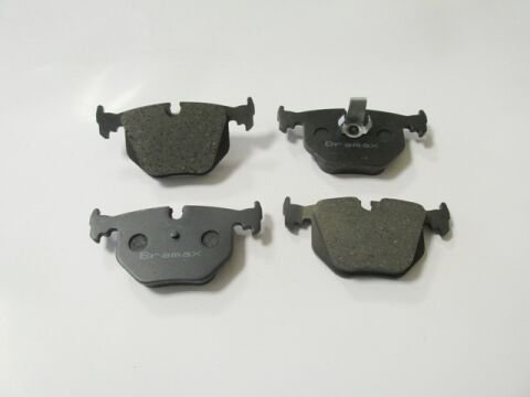 Bmw X5- E53- 00/03; Arka Fren Balatası (kablosuz)(disk) (123x59,3x16,3) (bramax) - 34216761240