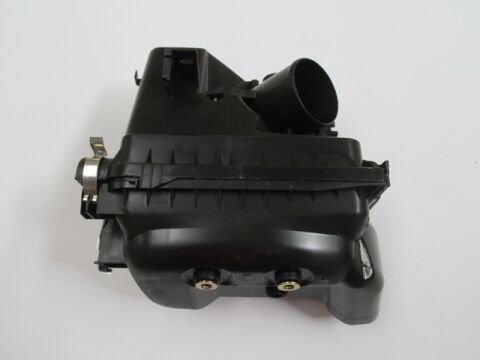 17700-0T101 - Toyota Corolla- Nde180- 13/16; Hava Filtre Kutusu (Benzinli)(Kabini) (Tw)