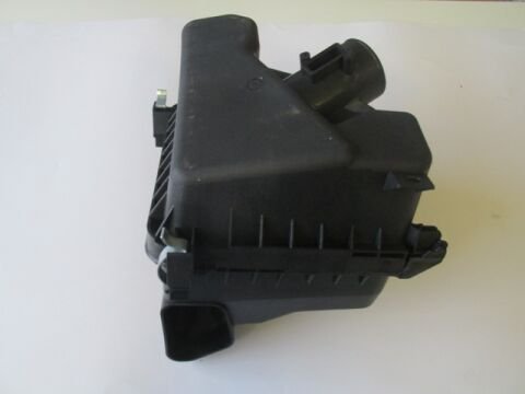 Toyota Corolla- Nde180- 13/18; Hava Filtre Kutusu (kabini) (dizel Tip) - 17701-0R020