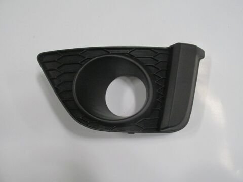 71103-T5R-A10 - Honda Jazz- 15/17; Sis Lamba Kapağı Sol Sis Delikli Siyah (Tw)