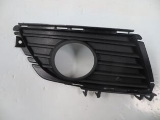 1400728 - Opel Corsa- C- 04/06; Sis Lamba Kapağı Sağ Siyah (Delikli)