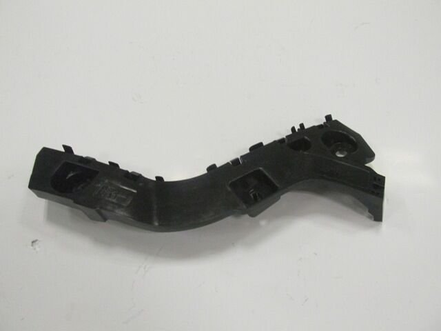 Ud20-50-0T1 - Ford Ranger- Pıck Up- 10/12; Ön Tampon Bağlantı Braketi Sağ (Casp)