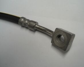 5562230 - Opel Corsa- C- 04/06; Ön Fren Hortumu (Sh)