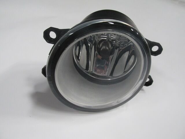 81220-0D042 - Toyota Aurıs- 11/12; Sis Lambası Sol (Mars) (Ampüllü)