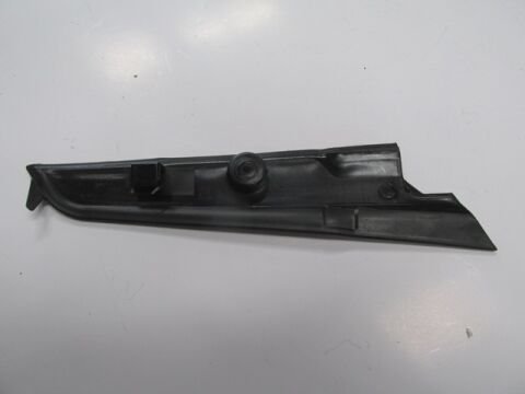 Fıat Lınea Classıc- 06/15; Ön Cam Kenar Plastiği Sağ (silgi Paneli/tespit Plastiği) Sağ - 735412992