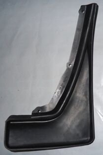 1U0821821 - Skoda Octavıa- 96/10; Arka Paçalık Sol (Bfn)