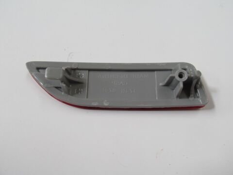Toyota Corolla- E150- 10/13; Arka Tampon Reflektörü Sol Kırmızı - 81920-02070(TH)