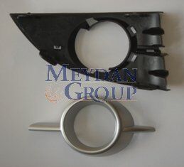 7701477302 - Renault Scenıc- 2- 07/09; Sis Lamba Kapağı Sol Sis Delikli Siyah(Dış Çerçevesi Gümüş Gri)2Parça(Tyg