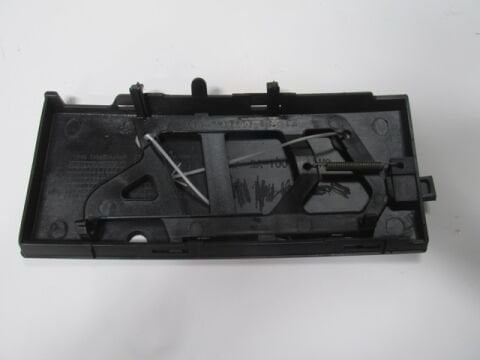 51111946496 - Bmw 5 Serı- E34- 88/95; Ön Tampon Çeki Demiri Kapağı Sağ Siyah (Tw)