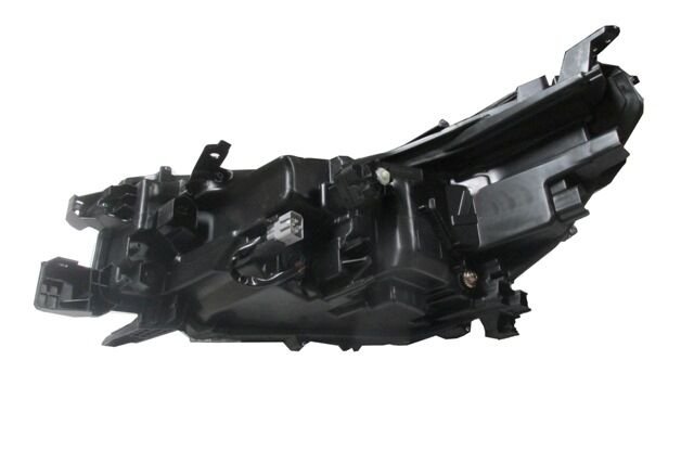 81110-0Kl01 - Toyota Hılux- Pıck Up- 20/22; Far Lambası Sağ Motorlu/Ledli/Nikelajlı (Hı Cruıser/Adventure)(E Mark)