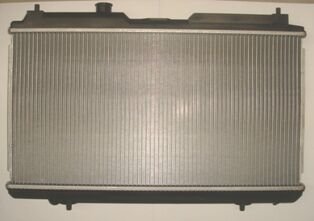 19010-P3F-901 - Honda Crv- 97/01; Su Radyatörü Manuel (L42.0 Cc) (1Sıra)(16Mm) (Tyg)