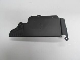 Isuzu D Max- Pıck Up- 12/17; Ön Tampon Üst Bağlantı Braketi Sağ (tw) - 8-98139-694-0