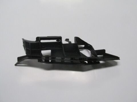 Bmw 5 Serı- E34- 94/95; Ön Tampon Braketi İç - 51111944545