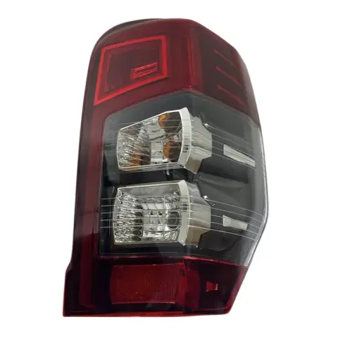 Mıtsubıshı Stop L200 19-21 Sağ (Ledli / Duylu) A-kalite