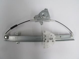 Hyundaı Elantra- 95/97; Arka Cam Krikosu Sağ Elektrikli/motorsuz (üçgen Tip) - 83404-28101