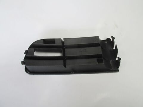 6Q0853666F - Volkswagen Polo- 5- 02/05; Sis Lamba Kapağı Sağ (Sis Deliksiz) (Çift Farlı Tip)