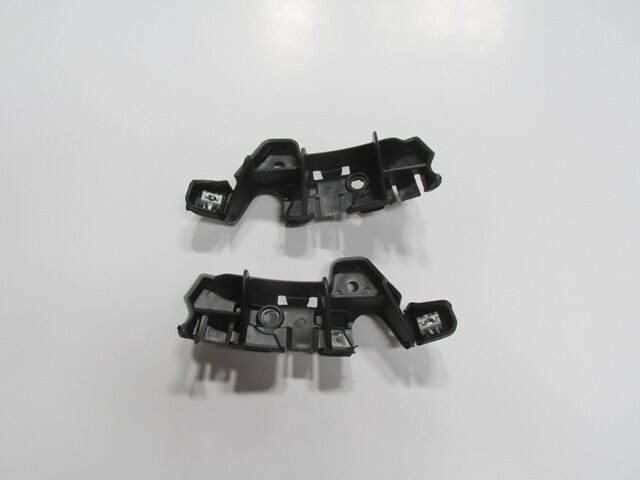 620500001 - Renault Megane- 3- Hb- 10/11; Ön Tampon Bağlantı Ayağı Sağ/Sol Set (2 Parça)