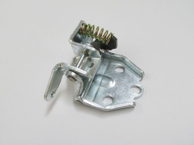 Mıtsubıshı Canter- Fe635/659- 98/06; Ön Kapı Alt Menteşesi Sağ (tyg) - MC145726