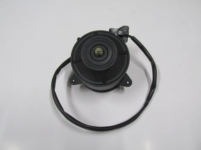 Unıversal Unıversal-; Fan Motoru 3 Bağlantılı Büyük Tip