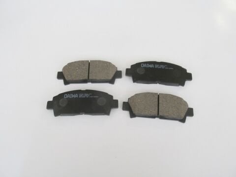 04491-17160 - Toyota Avensıs- 01/02; Ön Fren Balatası 1,6/1,8/2,0 (Disk) (141X49X15,5) (Daıwa)