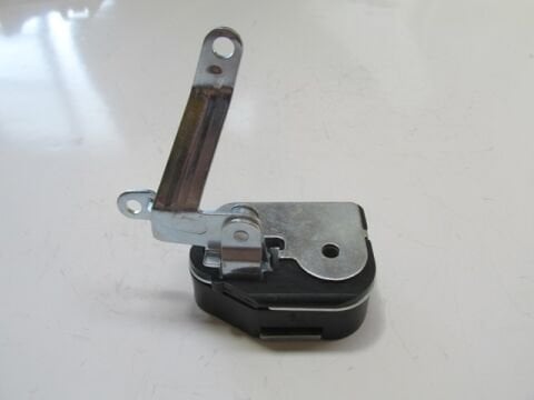 7700351343 - RENAULT MASTER- 2- 04/10; SÜRGÜLÜ KAPI KİLİDİ SAĞ