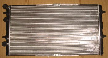 Seat Ibıza- 97/99; Su Radyatörü Alüminyum 1 Sıra 1.6/1.8cc (63x32,5x3,5) - 6K0121253AG