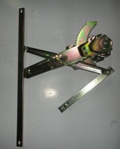 Hyundaı Elantra- 98/01; Arka Cam Krikosu Sol Manuel - 83401-29000