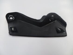 3C0807506 - Volkswagen Passat- B6- 05/10; Far Yanı Bağlantı Braketi Sağ (Tw)