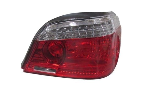 (yeni Ürün!!!)bmw 5 Serı- E60- 07/10; Stop Lambası Sağ Kırmızı/beyaz (ledli/duylu) (m5) (e Marklı) - 63217361592