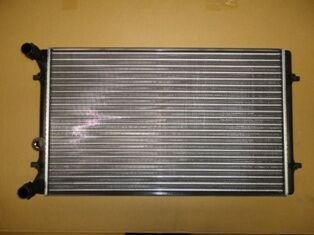 1J0121253P - Volkswagen Golf- 4- 98/04; Su Radyatörü 1.6/1.8/1.9 Tdı (Brazing) (647X388X22)(Manuel)Alm(Oris)