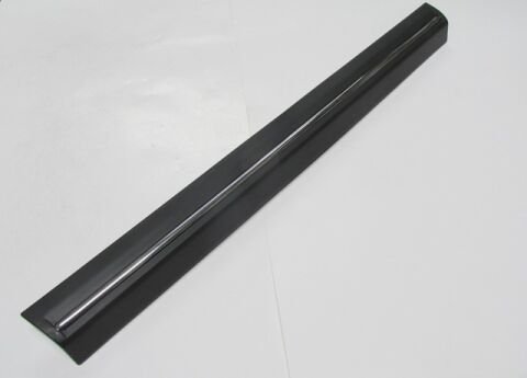 MB418073 - MITSUBISHI L300- MİNİBÜS- 88/97; ÖN PANJUR SİYAH/NİKELAJLI ÇITALI PLASTİK (FPI)