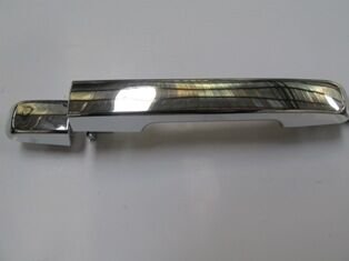 8-98176458-0 - Isuzu D Max- Pıck Up- 12/17; Ön Kapı Dış Açma Kolu Sağ Nikelajlı (Hushan)