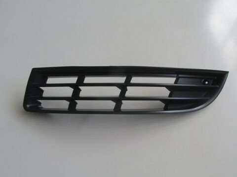 3C0853665-9B9 - Volkswagen Passat- B6- 05/10; Sis Lamba Kapağı Sol Siyah Sis Deliksiz (Tüv)(Tyg)
