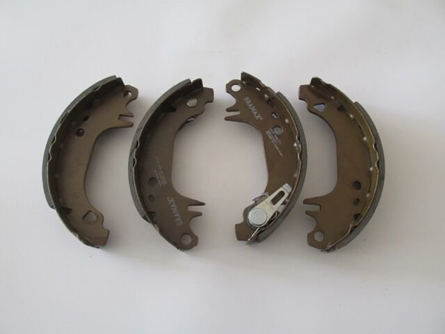 4241.L3 - Peugeot 106- 91/96; Arka Fren Pabucu (90X31,50) (Bramax)