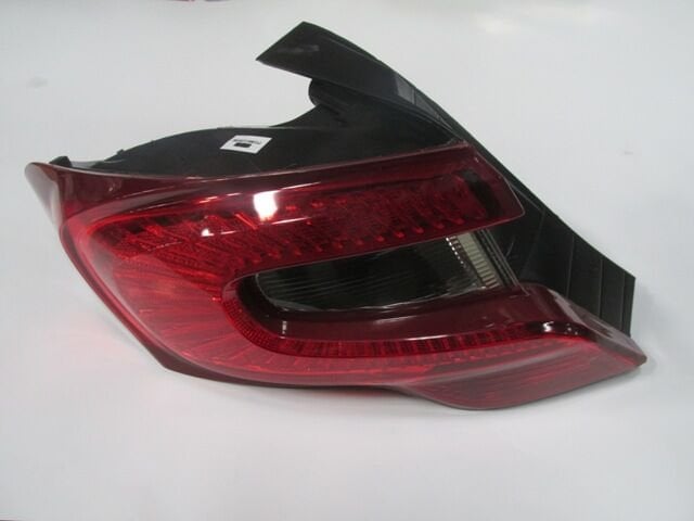 Fıat Egea- Sd- 15/20; Dış Stop Lambası Sol Kırmızı/beyaz (mars) - 52195458