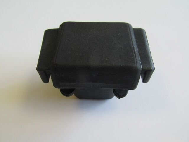 Renault R19- Europa- 92/01; Torpido Kilidi - 7701202942