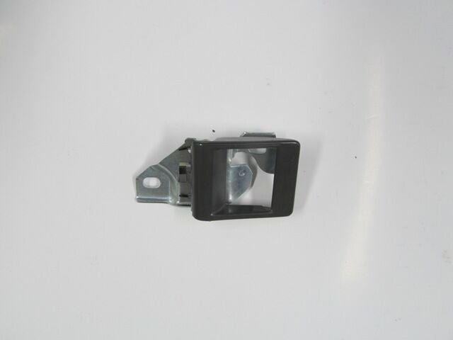 Mıtsubıshı L300- Minibüs- 88/09; Ön Kapı İç Açma Kolu Sol (hushan) - MC131172