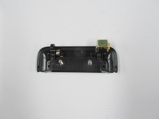 Mıtsubıshı L200- Pıck Up- 99/06; Arka Kapı Dış Açma Kolu Sağ Siyah - MB421498