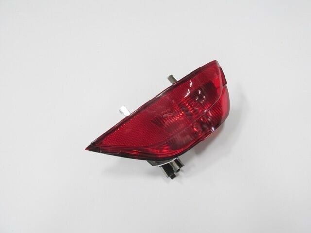 265808906R - Renault Megane- 4- Sd- 21/24; Arka Tampon Reflektörü Sağ (Pleksan)
